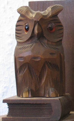Buchstütze Eule